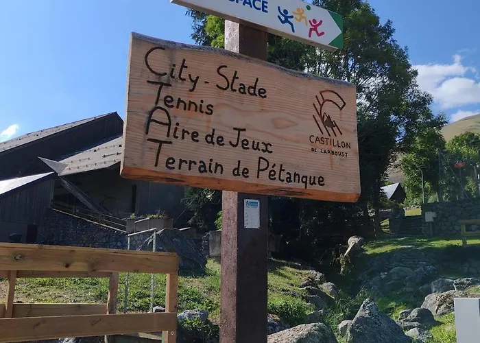 Les Nids Pyreneens Castillon-de-Larboust